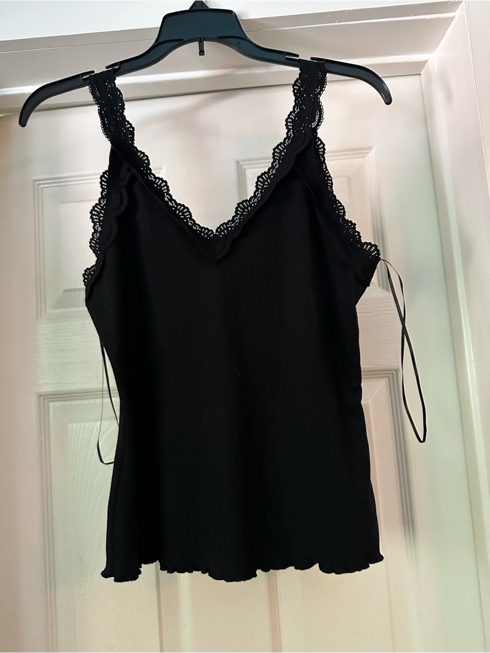 cupcakes & cashmere Black Ribbed Lace-Trim V-Neck Camisole